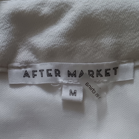 Stylish High Waist White Ruffle Shorts - Picture 4 of 4